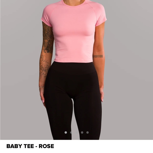 Alphalete Tops - Alphalete Baby Tee - Rose